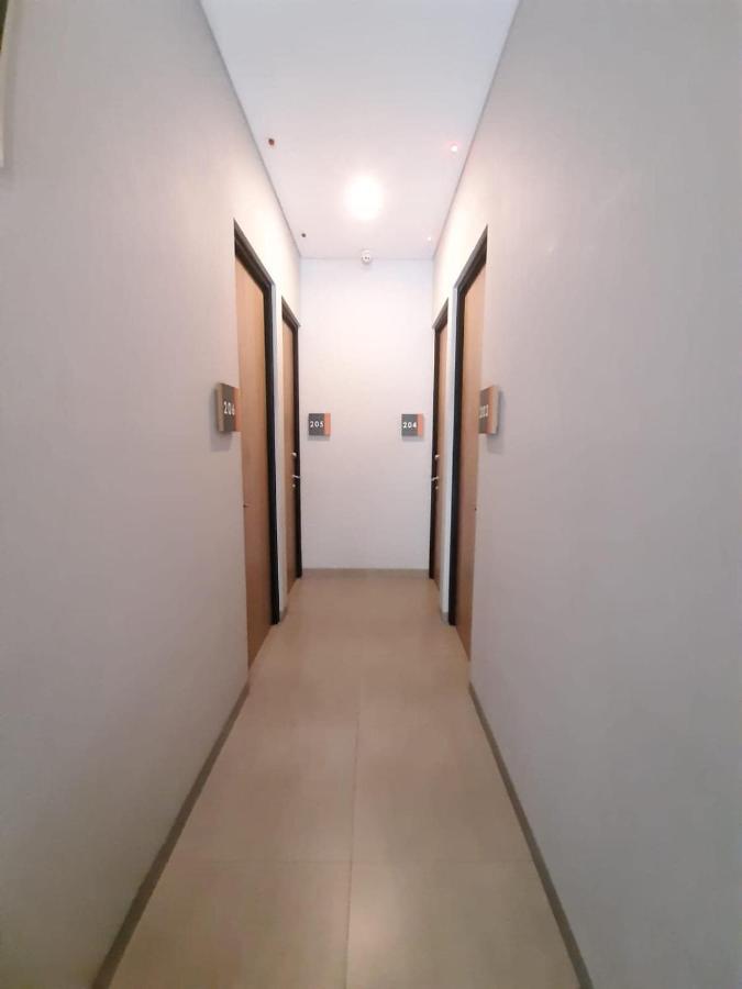 Oyo Life 92770 Cozy Puri 22 Hotel Jakarta Buitenkant foto