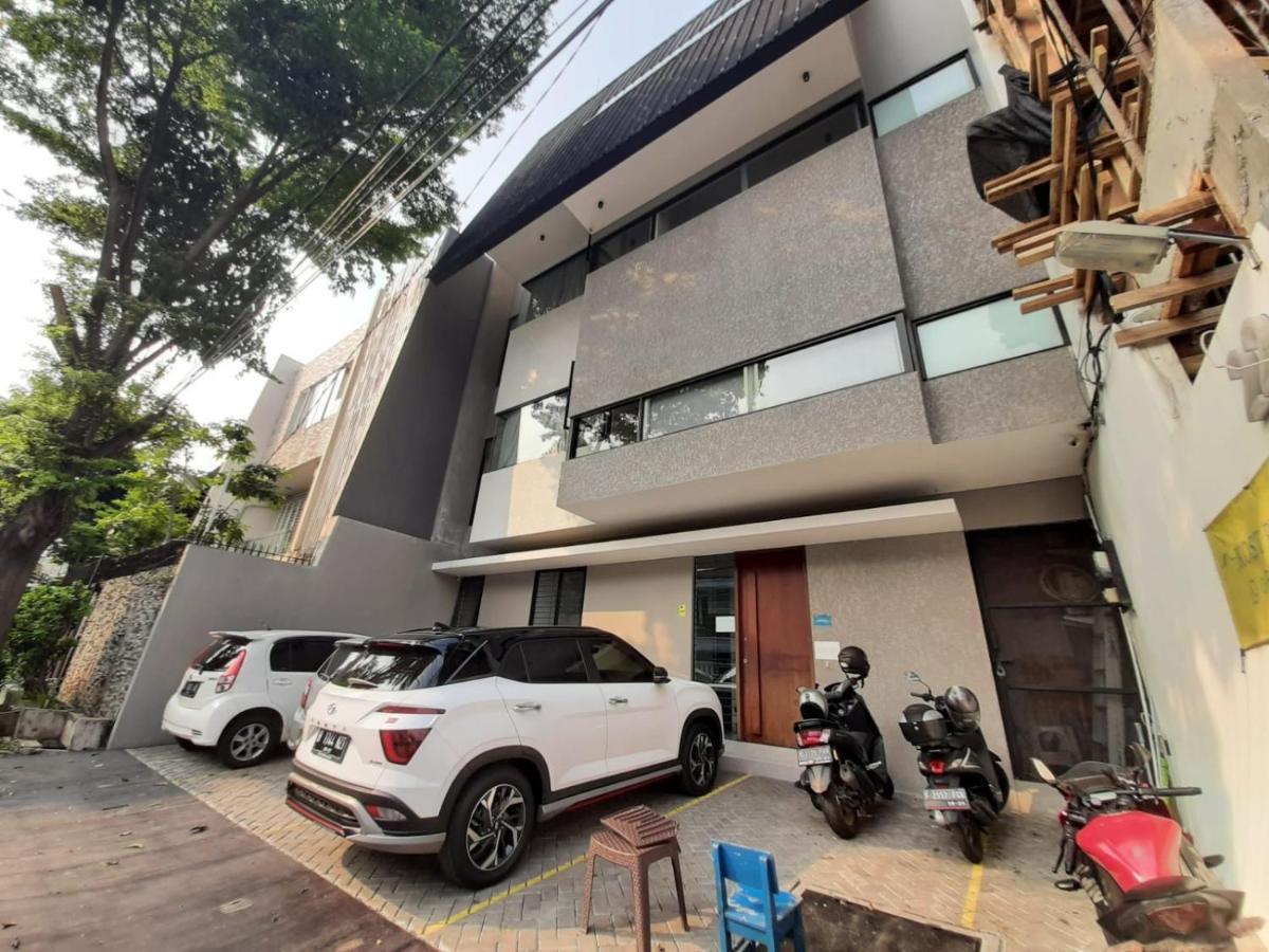 Oyo Life 92770 Cozy Puri 22 Hotel Jakarta Buitenkant foto